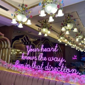 Neon_Opera